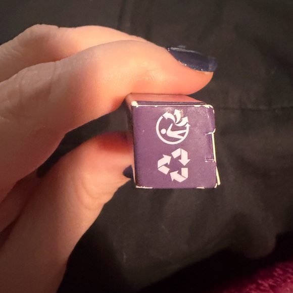 Tarte Maracuja Juicy Plumping Lip in shimmering hibiscus - Picture 7 of 8